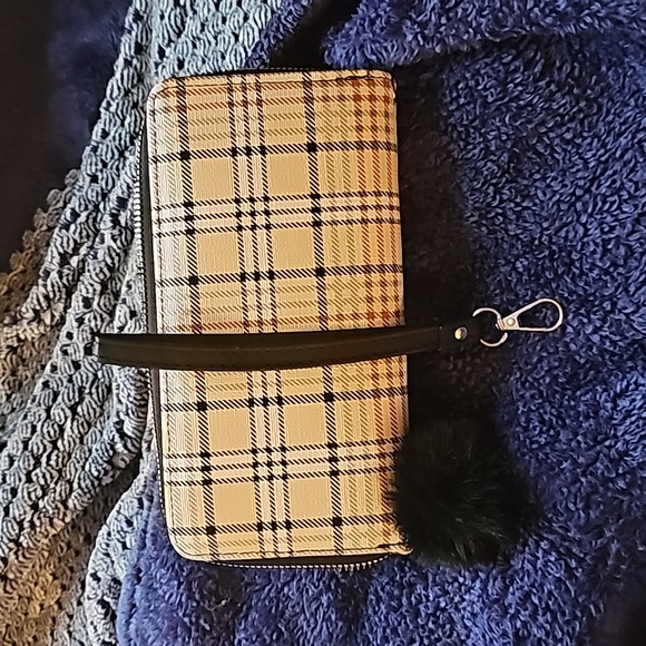 NWOT Women's Wallet zipper - Picture 5 of 5